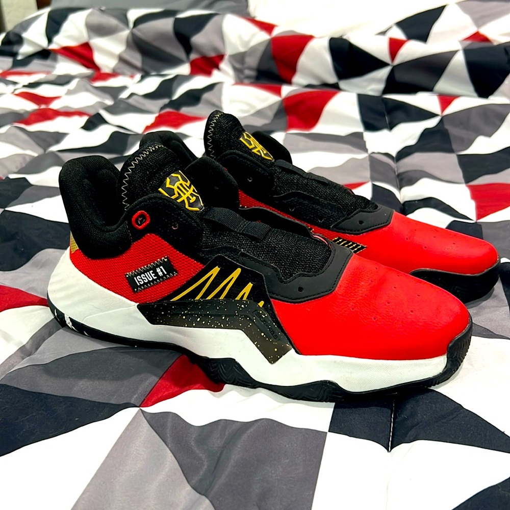 Basketball adidas